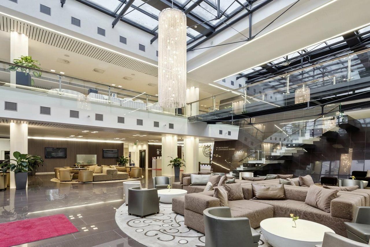 Ac Hotel By Marriott Bratislava Old Town Exterior photo